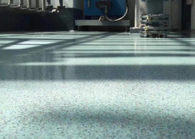 环氧彩砂地坪漆